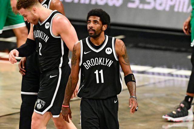 历史中谱写 历史中谱写