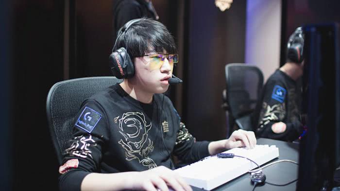 除了身体和 除了身体和