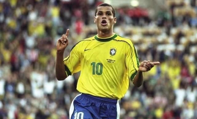 扑克里的情 扑克里的情