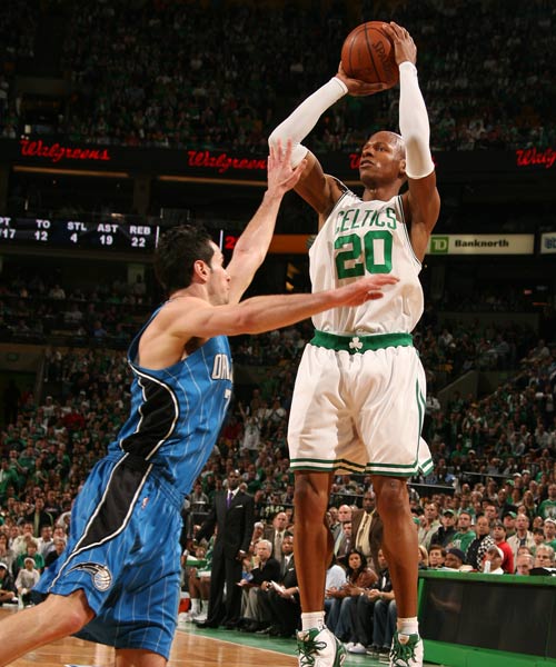 前场夺回 前场夺回